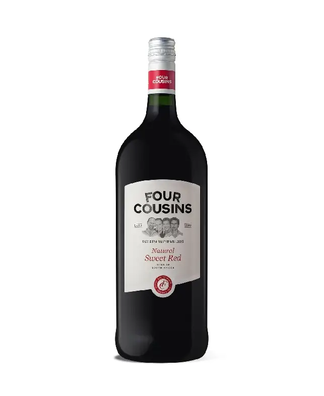 Four Cousins Sweet Red 750ml